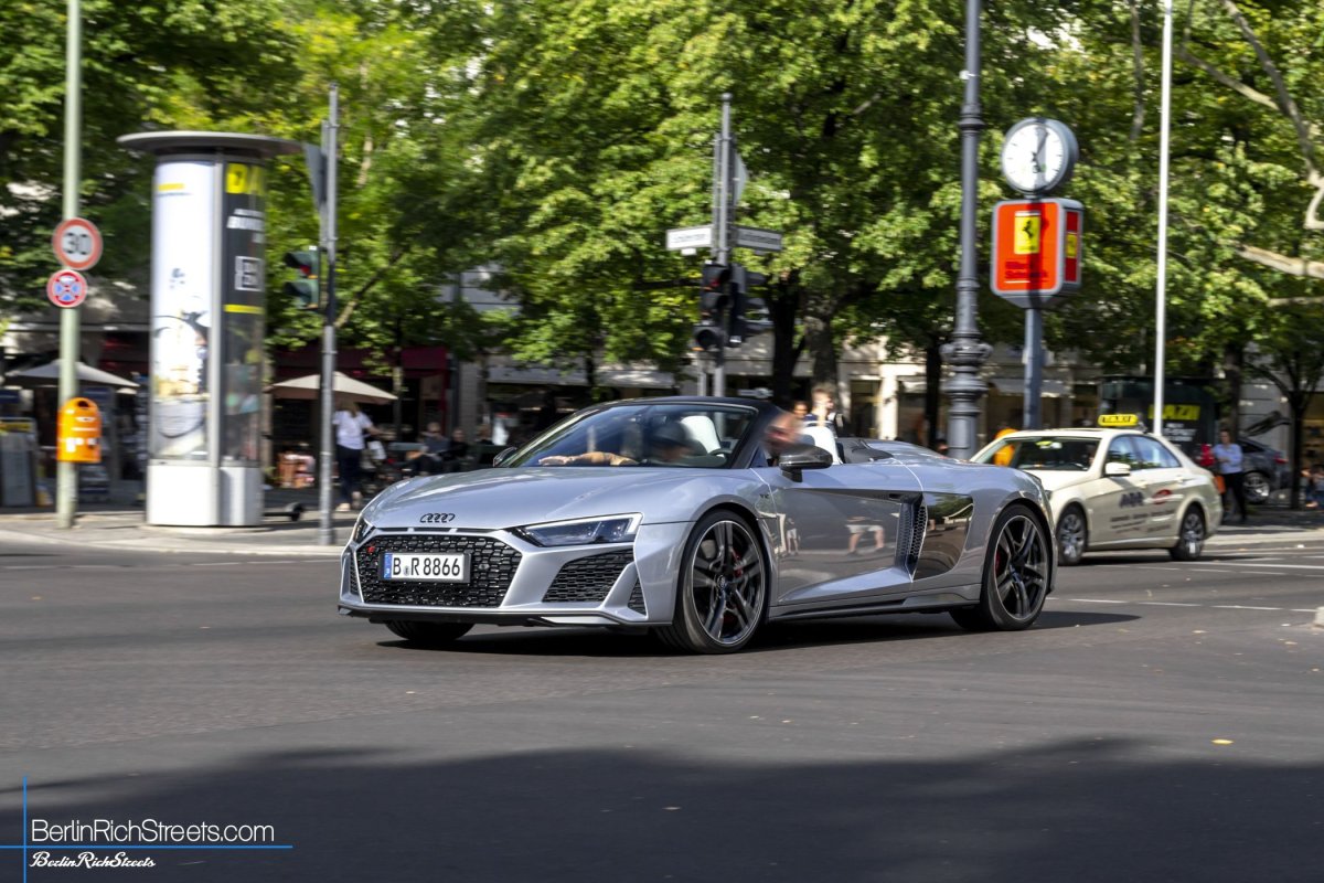 Audi R8 V10 Spyder Performance (2019) spotted in Berlin — BerlinRichStreets